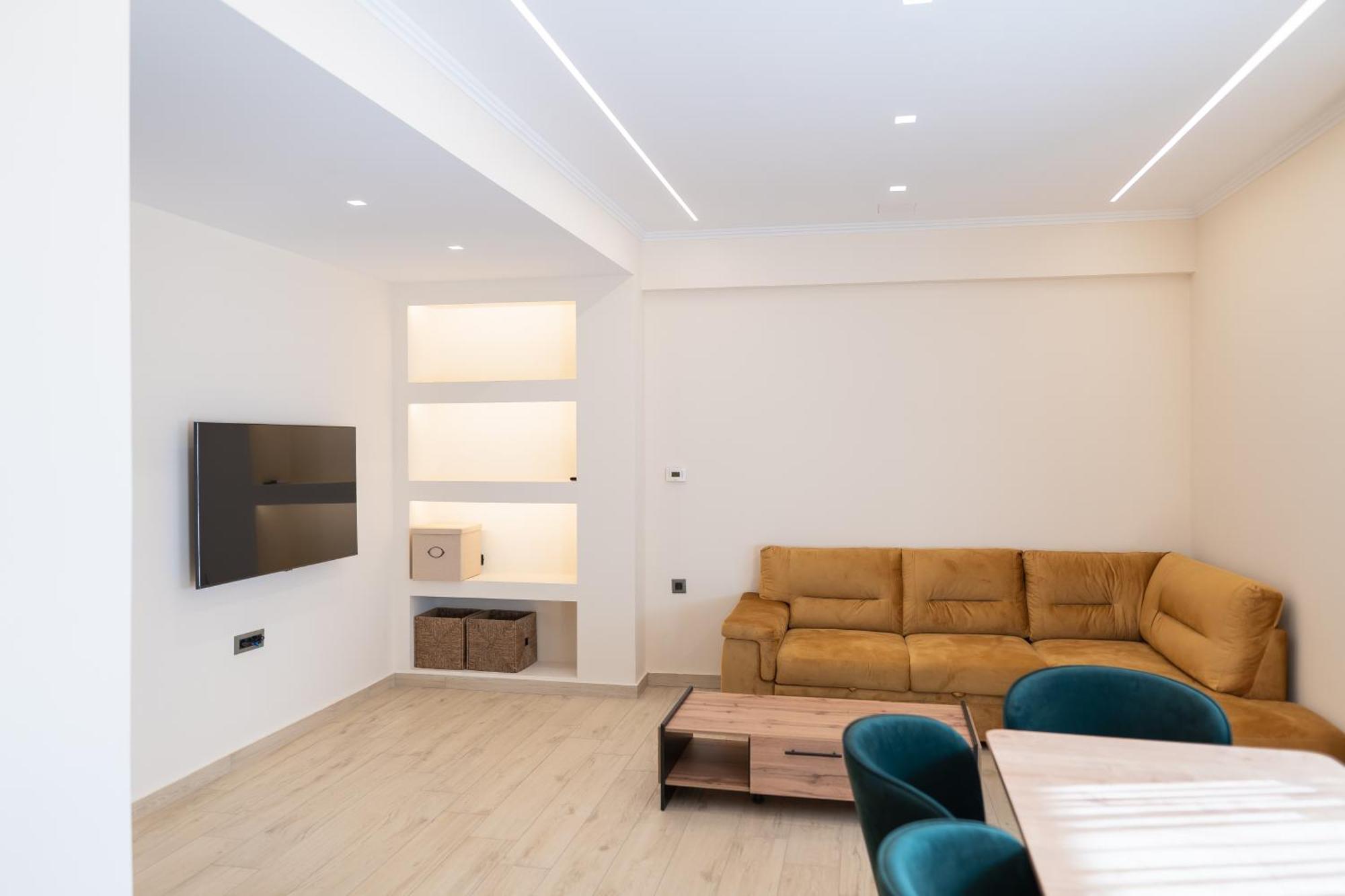 Elegance Suites プラタリア エクステリア 写真