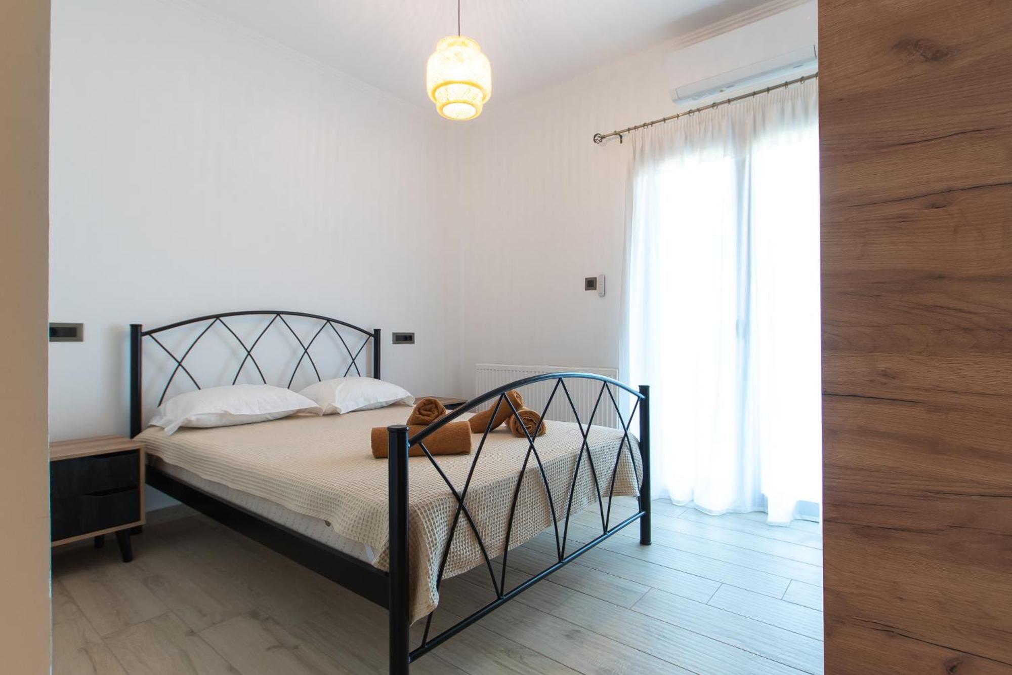 Elegance Suites プラタリア エクステリア 写真