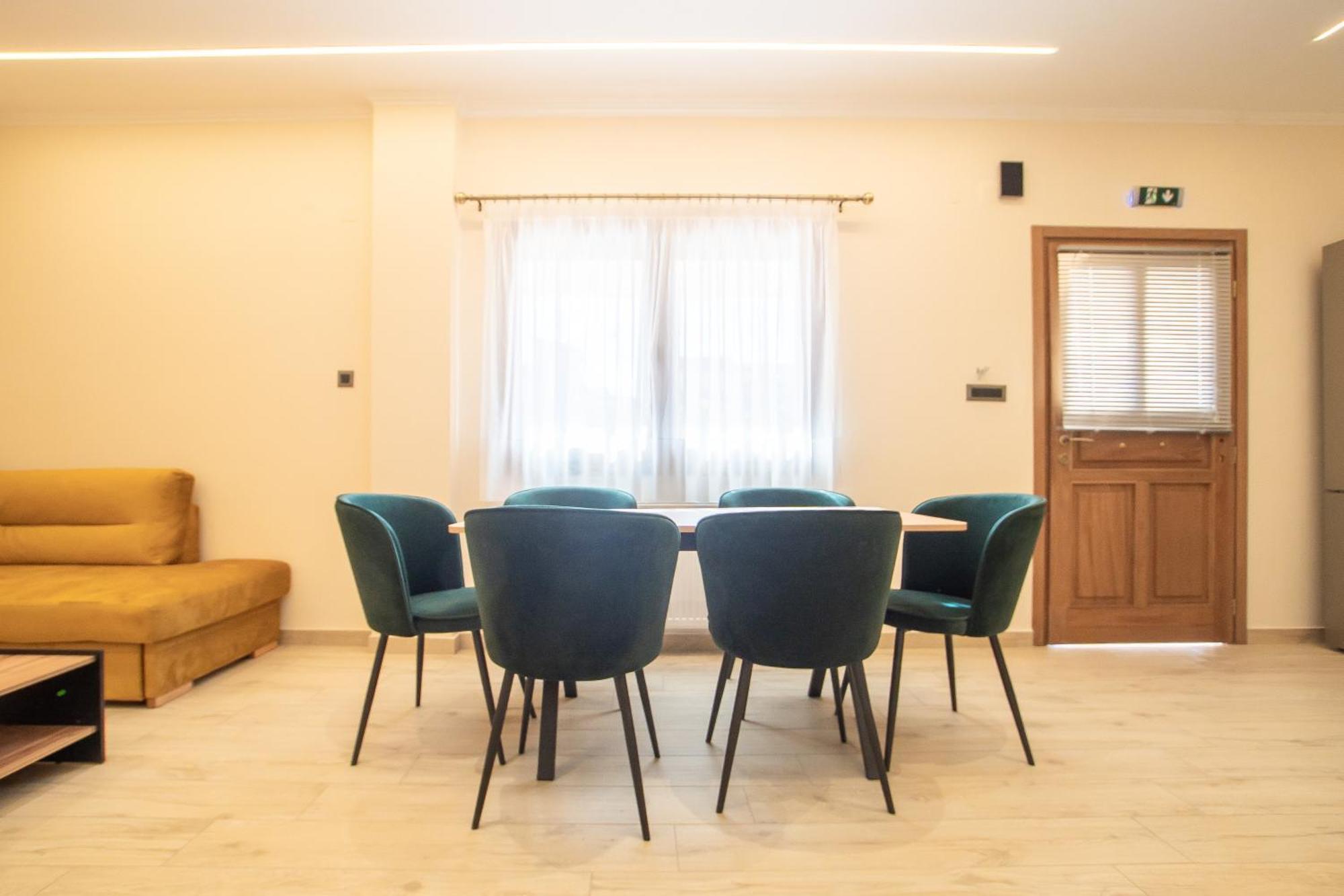 Elegance Suites プラタリア エクステリア 写真