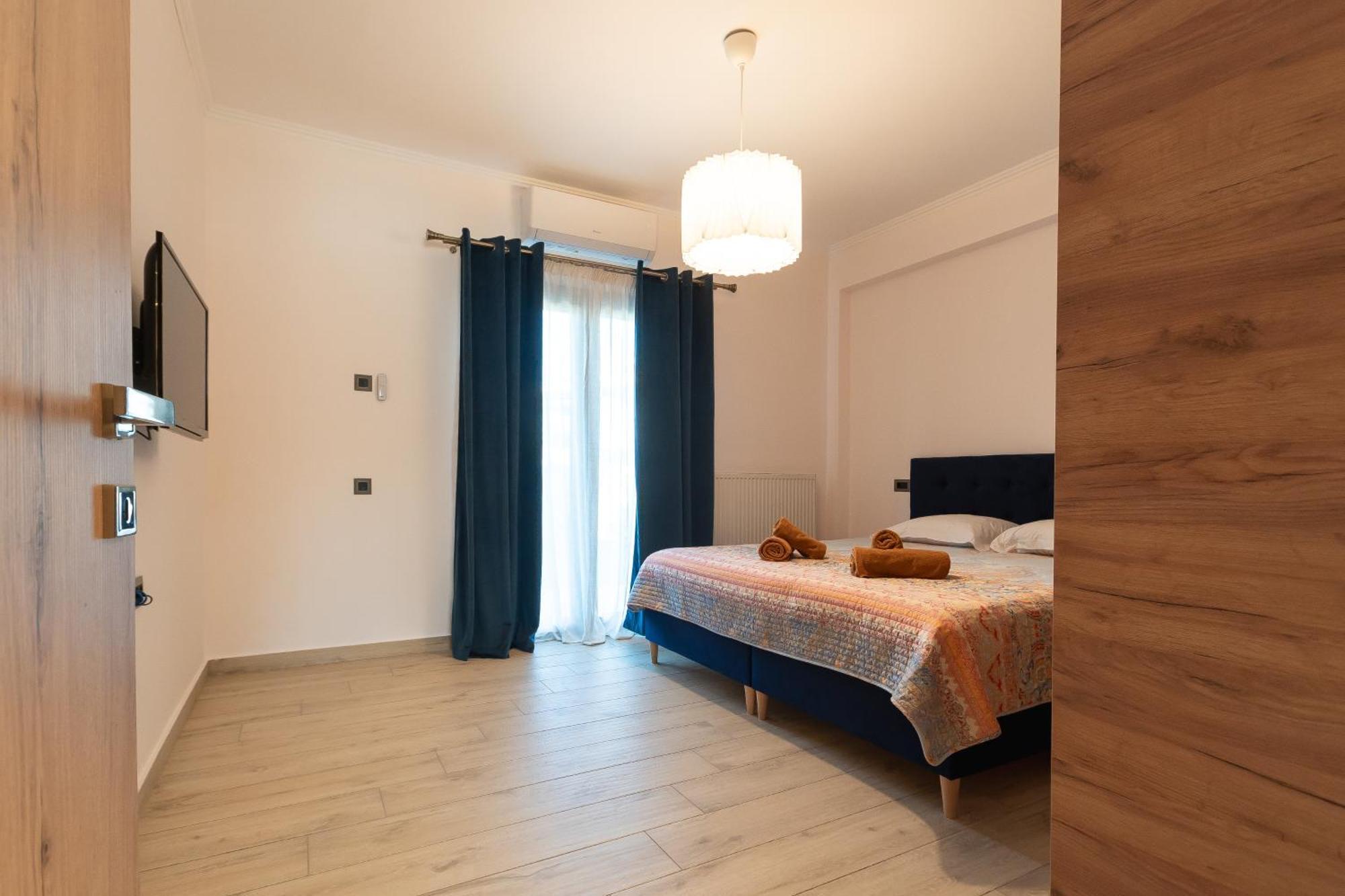 Elegance Suites プラタリア エクステリア 写真
