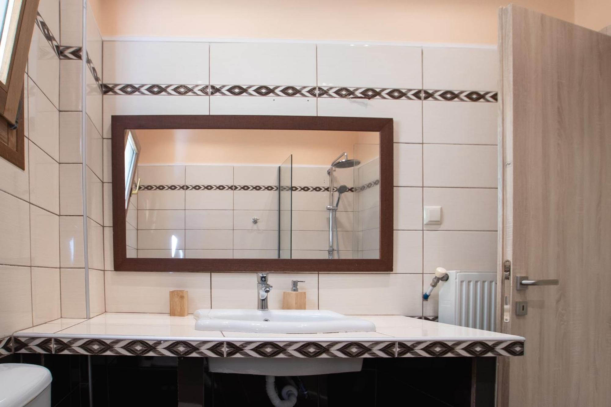 Elegance Suites プラタリア エクステリア 写真